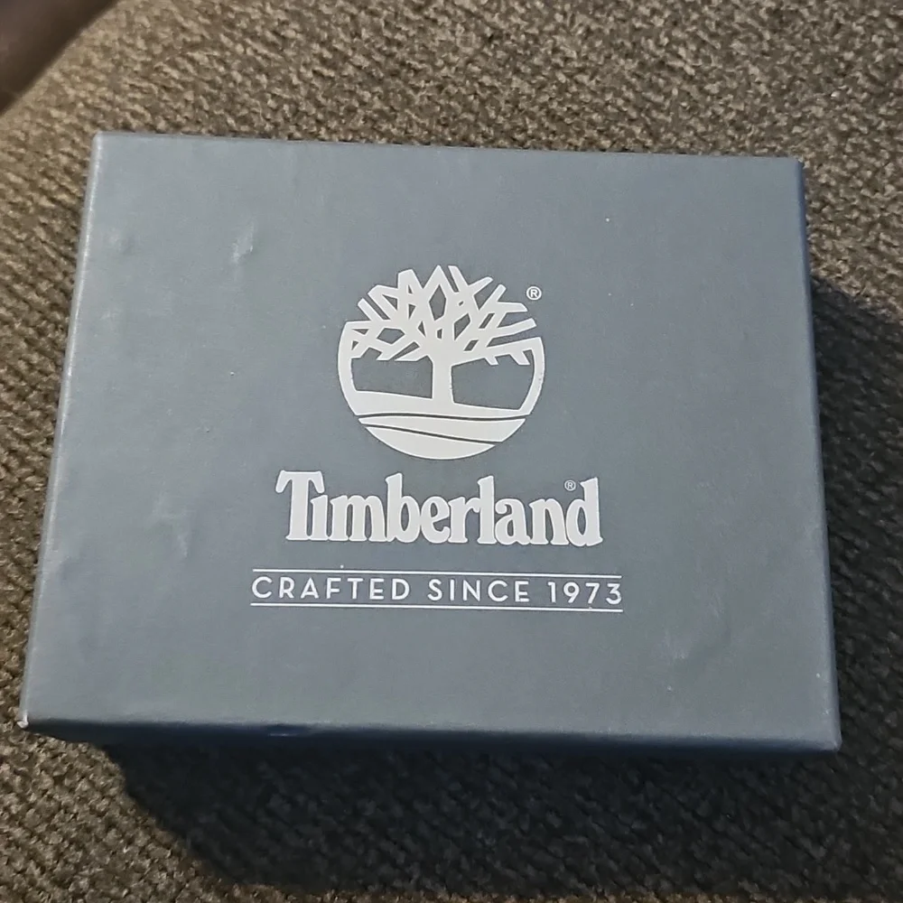 NEW Timberland Leather Wallet Tri-fold